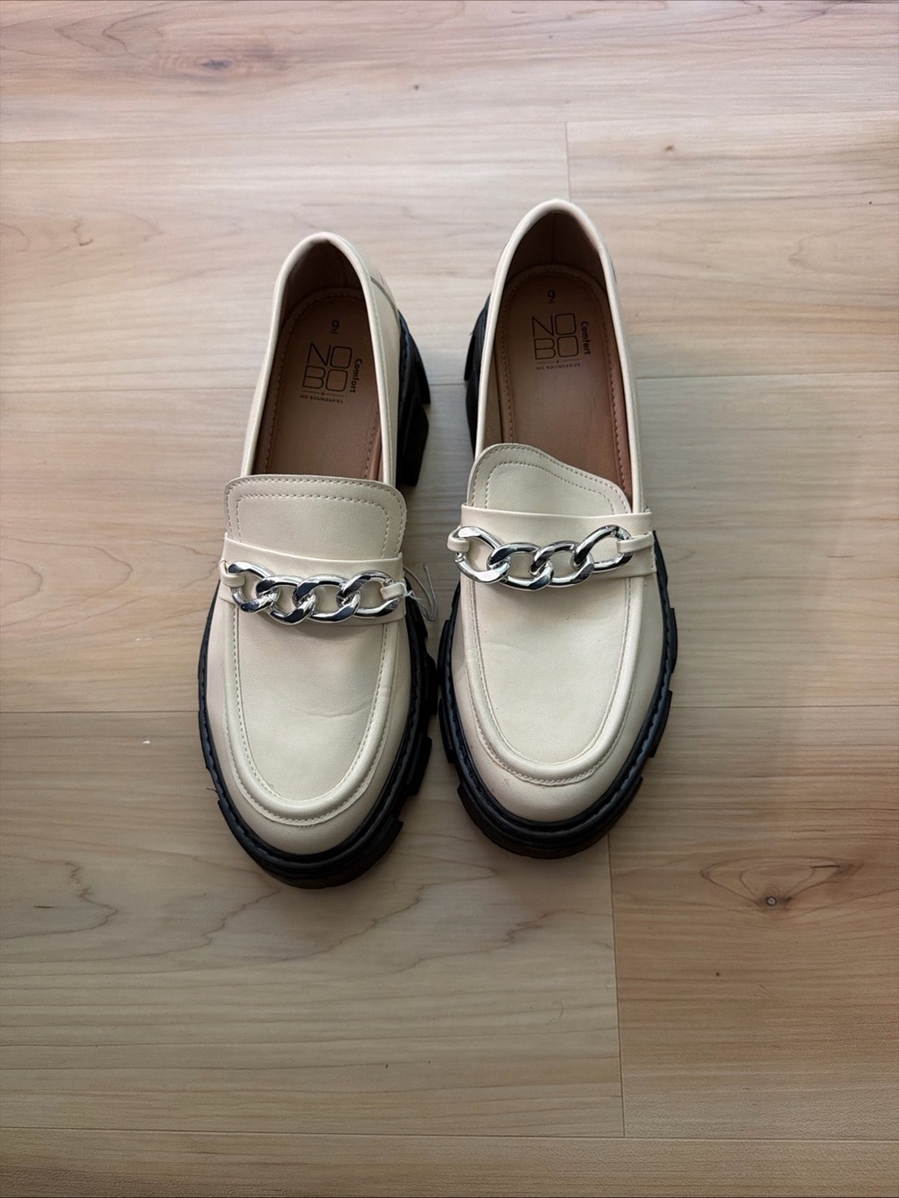 No Bo No Boundaries 6 Shoes Platform Lug Loafers Slip On Beige Silver Chain S9